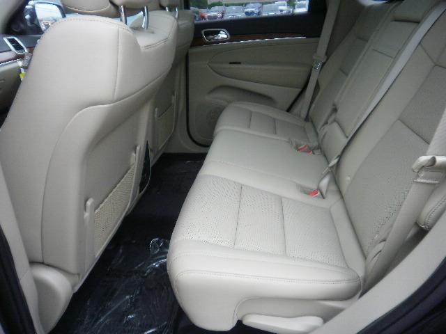 Jeep Grand Cherokee 2011 photo 5