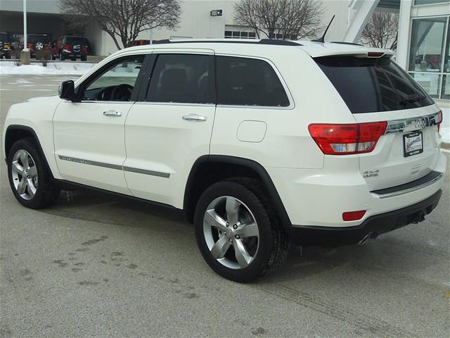 Jeep Grand Cherokee 2011 photo 2