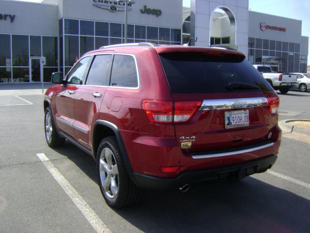 Jeep Grand Cherokee 2011 photo 5