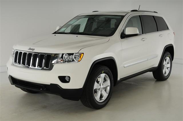 Jeep Grand Cherokee 2011 photo 3
