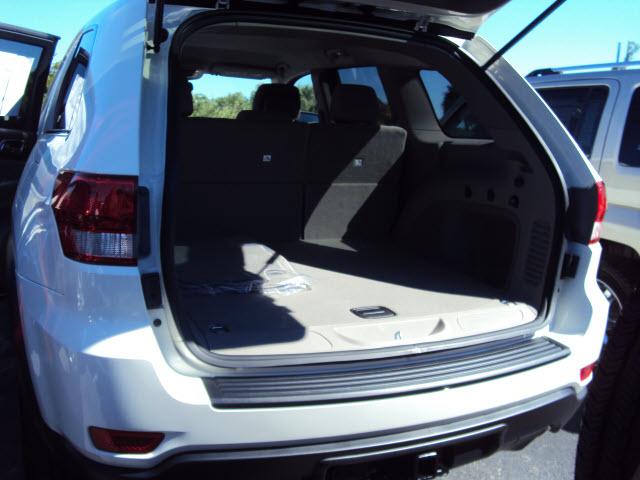 Jeep Grand Cherokee 2011 photo 5