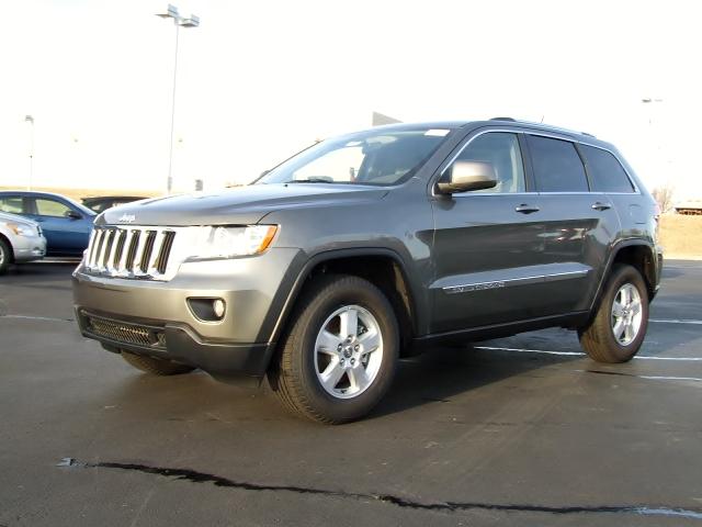 Jeep Grand Cherokee LS Sport Utility