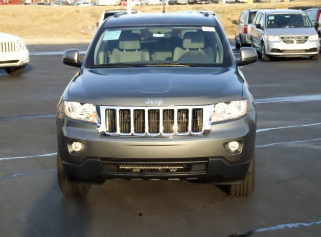 Jeep Grand Cherokee 2011 photo 1