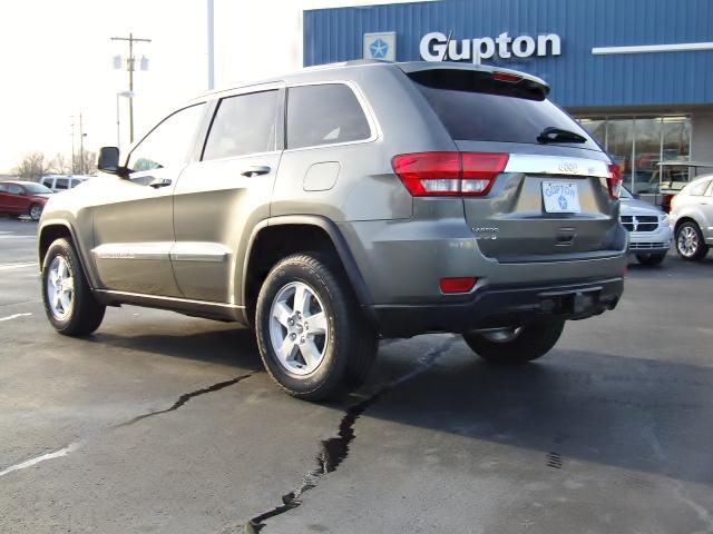 Jeep Grand Cherokee 2011 photo 3