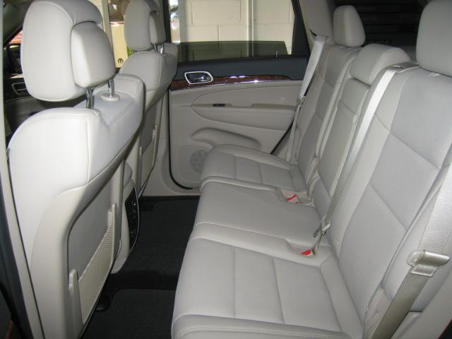Jeep Grand Cherokee 2011 photo 4