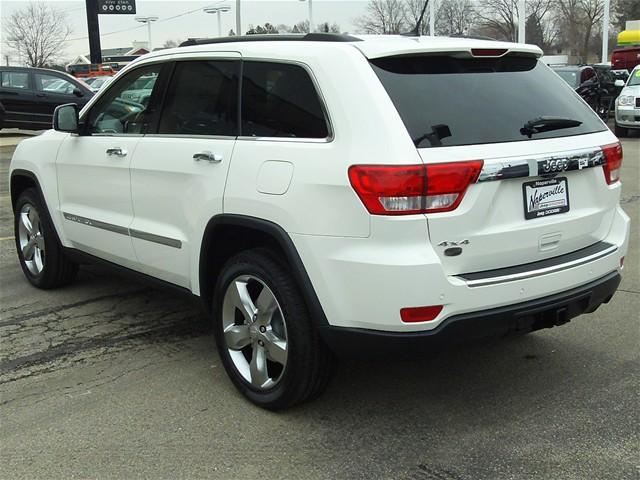 Jeep Grand Cherokee 2011 photo 3