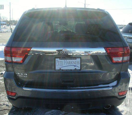 Jeep Grand Cherokee 2011 photo 4