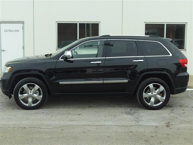 Jeep Grand Cherokee 2011 photo 1