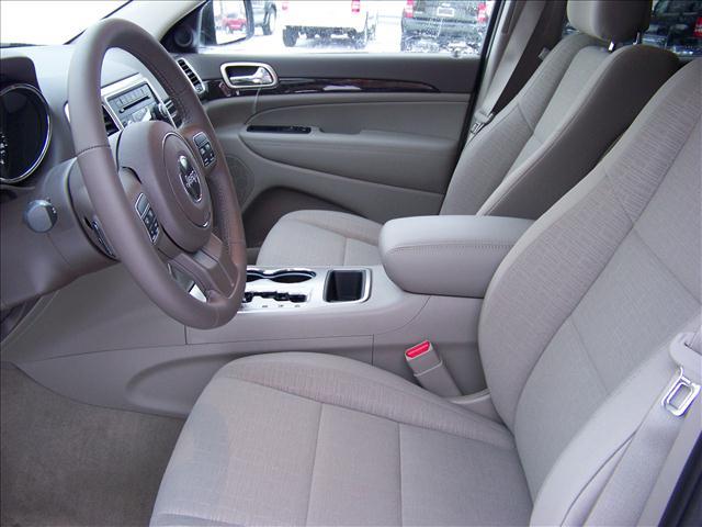 Jeep Grand Cherokee 2011 photo 5