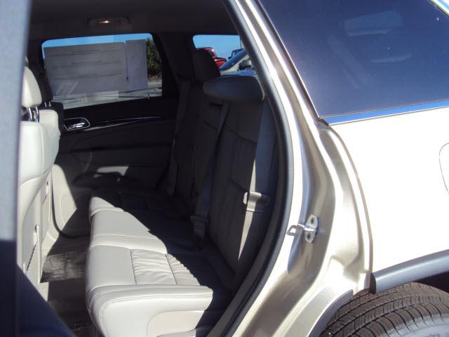 Jeep Grand Cherokee 2011 photo 4