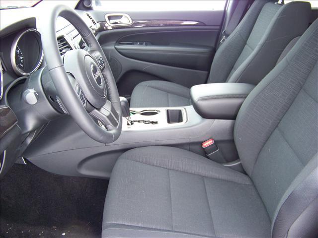 Jeep Grand Cherokee 2011 photo 5