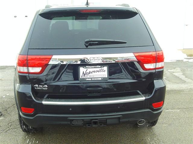 Jeep Grand Cherokee 2011 photo 3