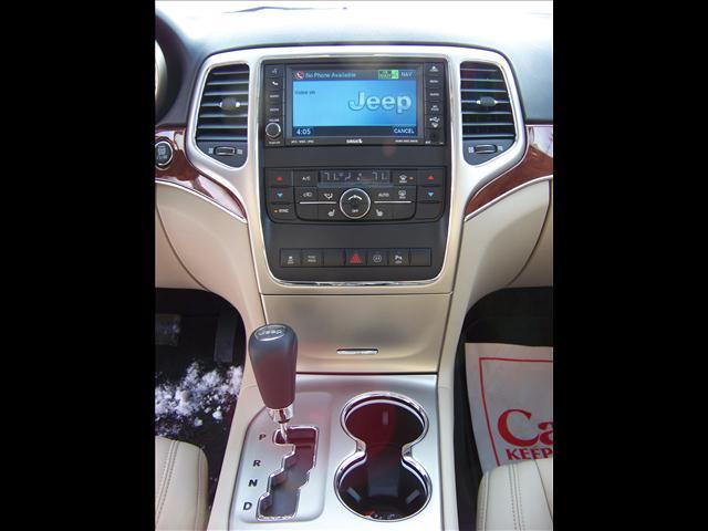 Jeep Grand Cherokee 2011 photo 5