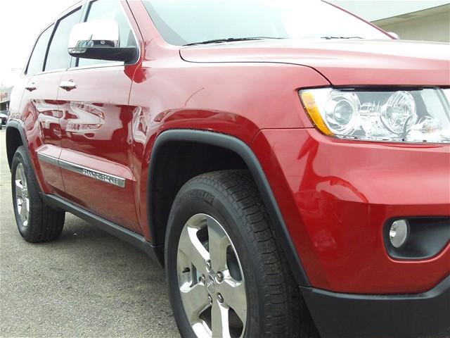 Jeep Grand Cherokee 2011 photo 2