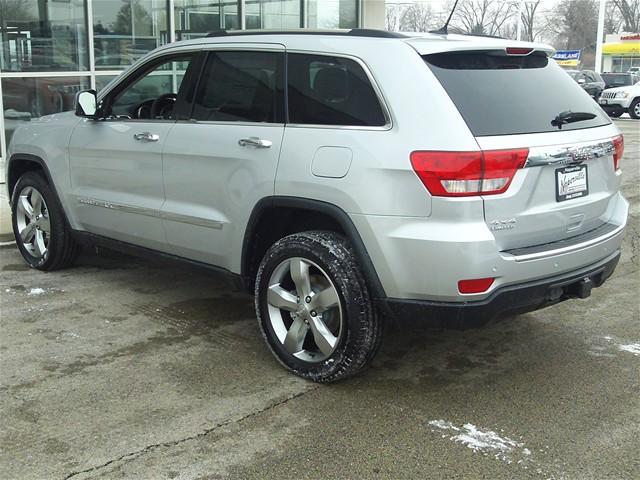 Jeep Grand Cherokee 2011 photo 2