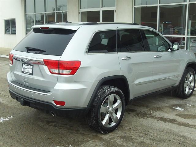 Jeep Grand Cherokee 2011 photo 4