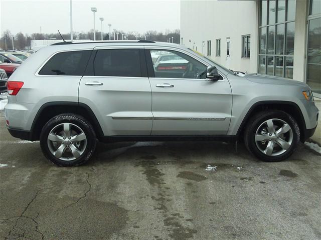 Jeep Grand Cherokee 2011 photo 5