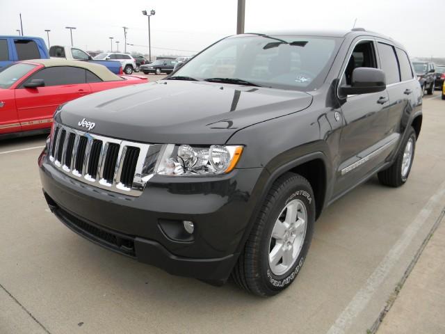 Jeep Grand Cherokee 30TH Anniv Waldoch DVD Leather Sport Utility