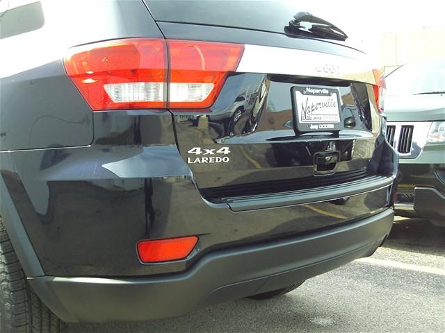 Jeep Grand Cherokee 2011 photo 4
