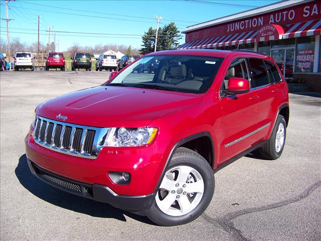 Jeep Grand Cherokee LS Sport Utility