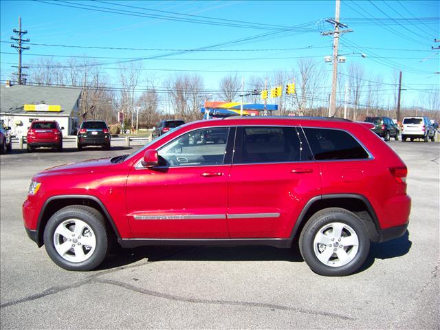Jeep Grand Cherokee 2011 photo 1