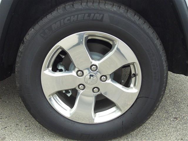 Jeep Grand Cherokee 2011 photo 5