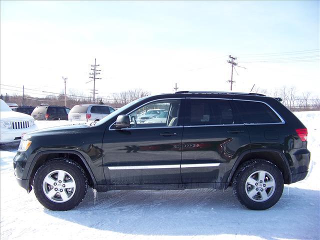 Jeep Grand Cherokee 2011 photo 1