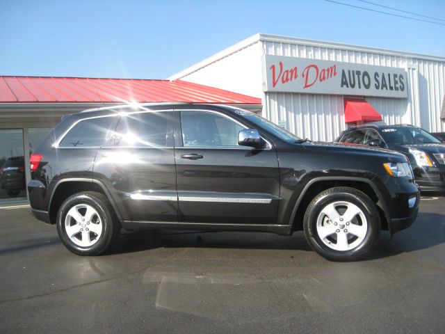 Jeep Grand Cherokee 2011 photo 4