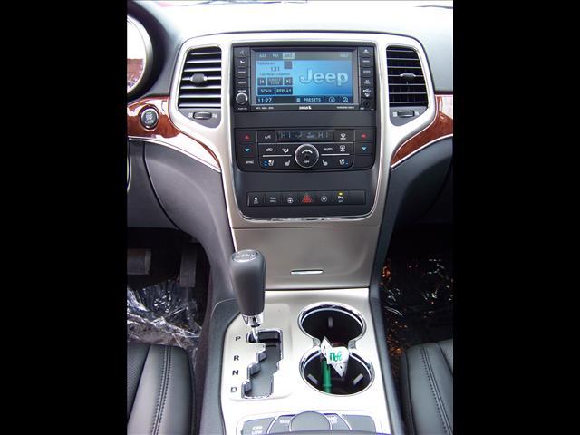 Jeep Grand Cherokee 2011 photo 4