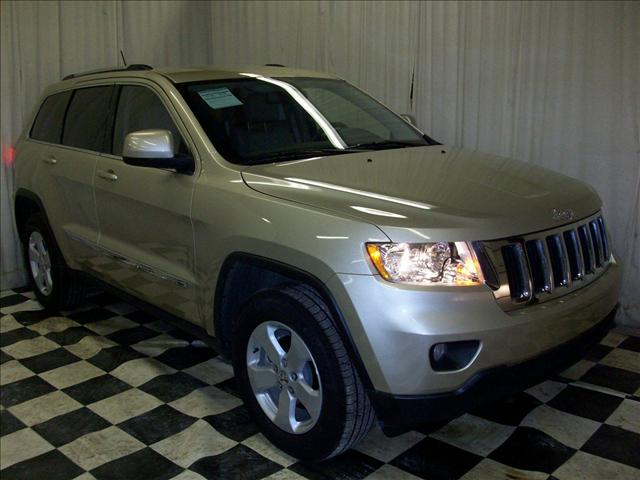Jeep Grand Cherokee 2011 photo 2
