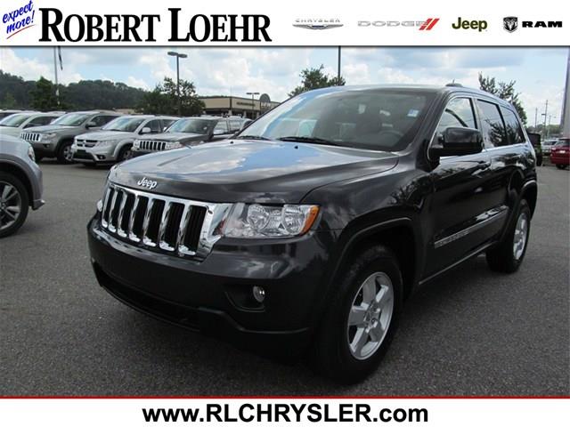 Jeep Grand Cherokee LS SUV