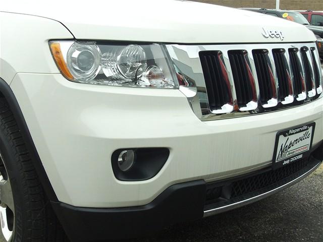 Jeep Grand Cherokee 2011 photo 1