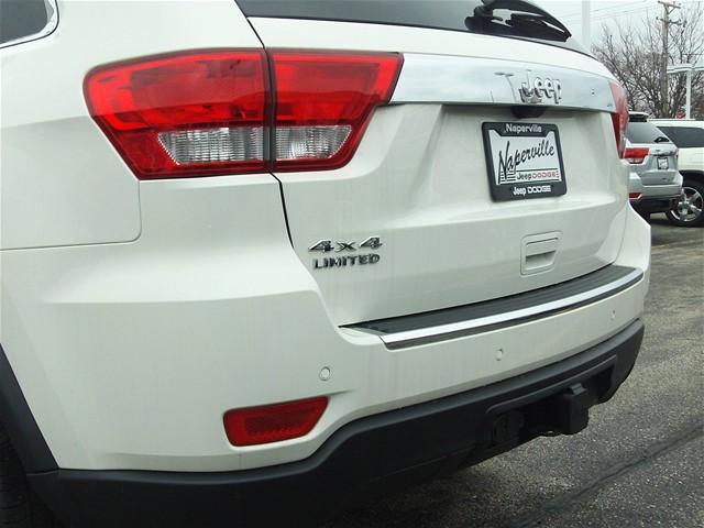 Jeep Grand Cherokee 2011 photo 4