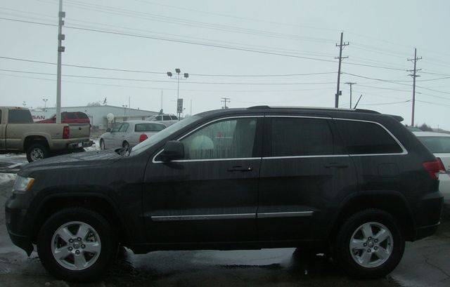 Jeep Grand Cherokee 2011 photo 1