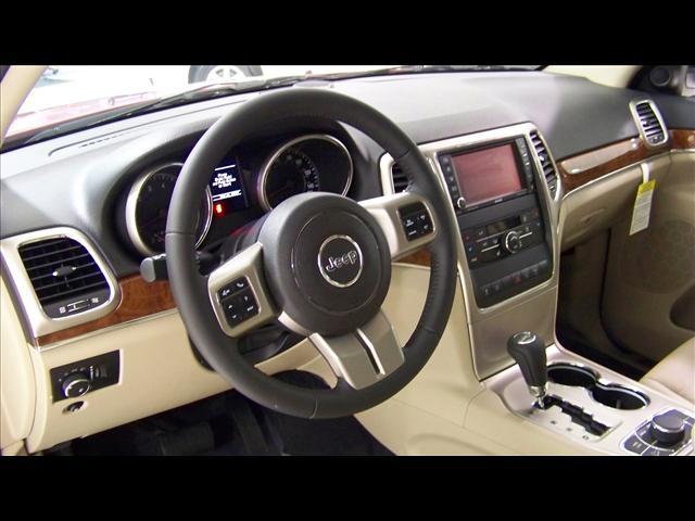 Jeep Grand Cherokee 2011 photo 4