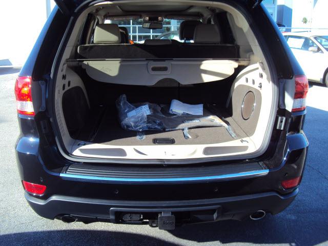 Jeep Grand Cherokee 2011 photo 2