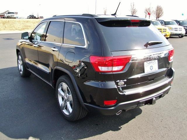 Jeep Grand Cherokee 2011 photo 2