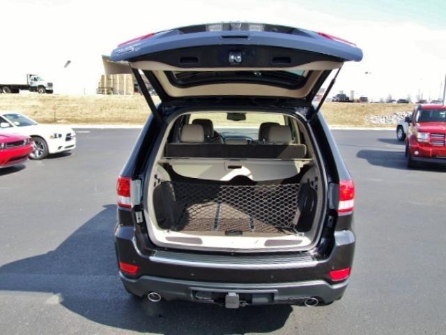 Jeep Grand Cherokee 2011 photo 4