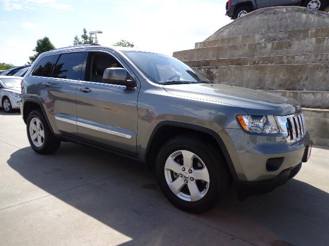 Jeep Grand Cherokee 2011 photo 1