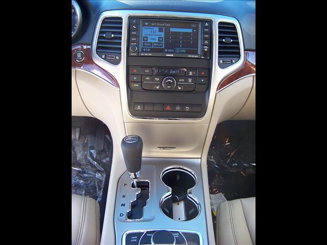 Jeep Grand Cherokee 2011 photo 4