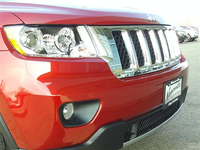 Jeep Grand Cherokee 2011 photo 1