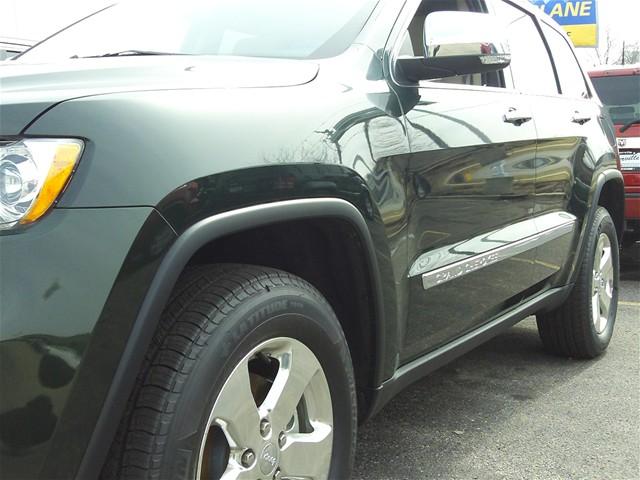 Jeep Grand Cherokee 2011 photo 3
