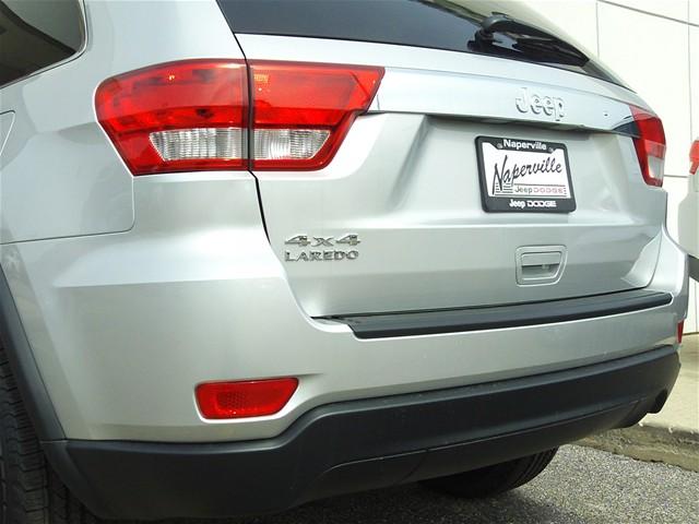 Jeep Grand Cherokee 2011 photo 4