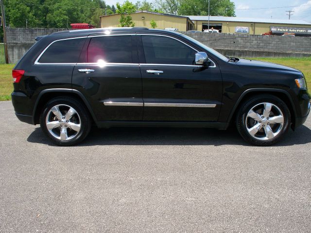 Jeep Grand Cherokee 2011 photo 8