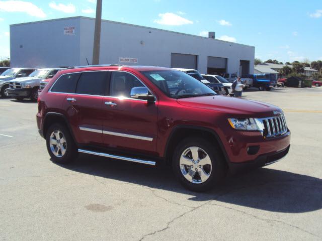 Jeep Grand Cherokee 2011 photo 1
