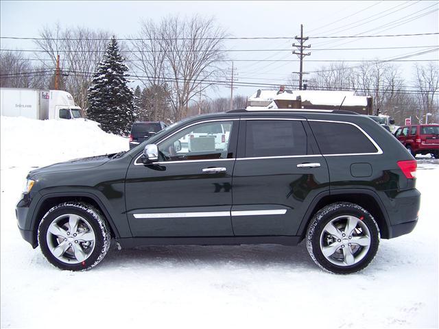 Jeep Grand Cherokee 2011 photo 1