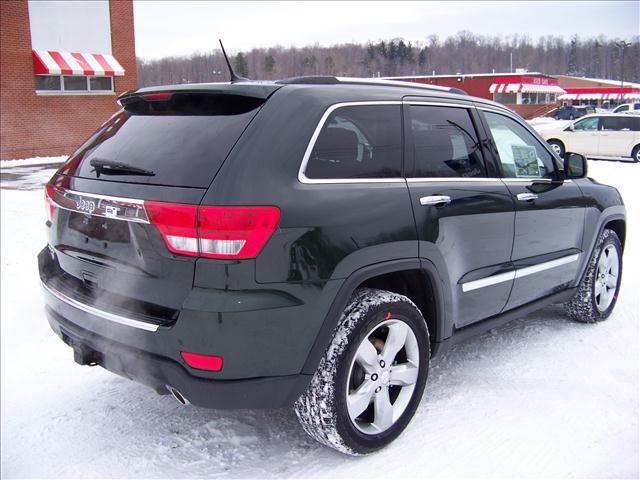 Jeep Grand Cherokee 2011 photo 2