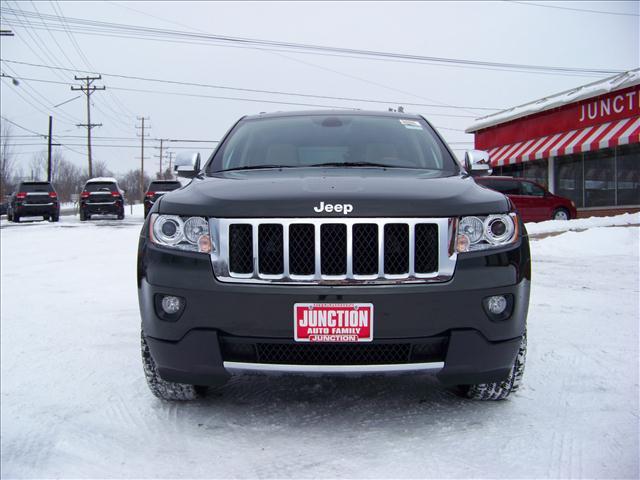 Jeep Grand Cherokee 2011 photo 4