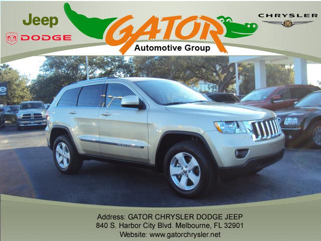 Jeep Grand Cherokee SE CREW CAB 4X4 Sport Utility