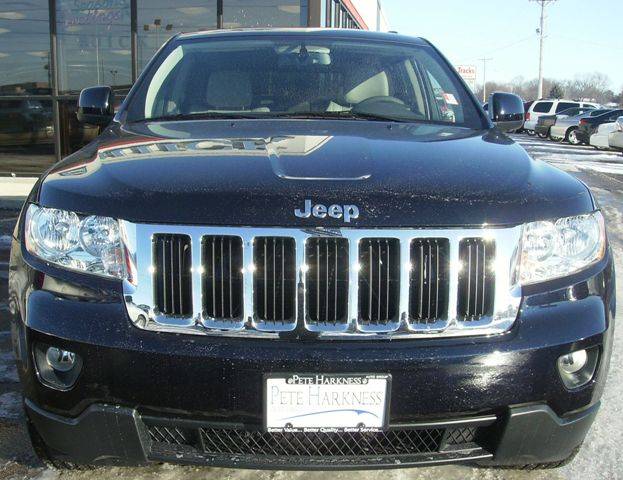 Jeep Grand Cherokee 2011 photo 2